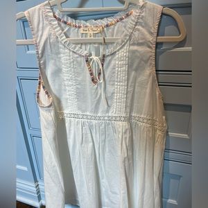 White Top by Hem & Thread